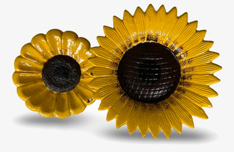 Bild av solrosformat fågelbad för trädgårdsdekoration