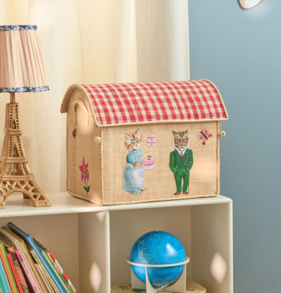 Bild av lekfull och inbjudande heminredning med detaljer