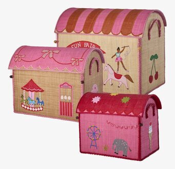 Bild av charmiga förvaringslådor med tivolitema i rosa