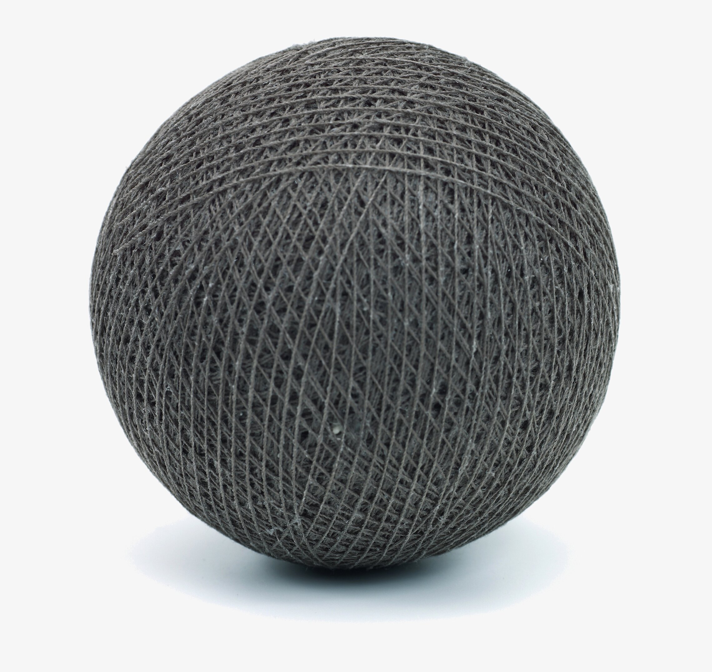 Boll Grey - Happy Lights från Happy Lights på vit bakgrund