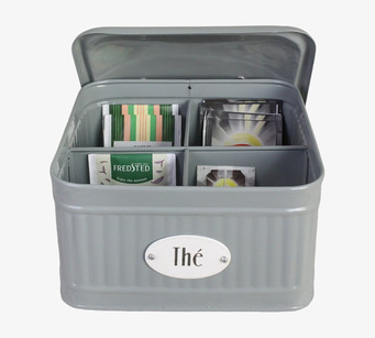 Bild av stilren grön teburk med fyra fack för tepåsar