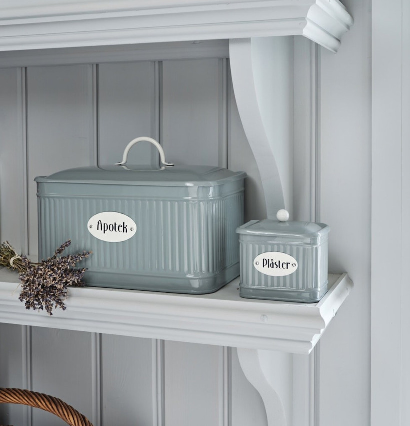 Plåtburk Hugo Apotek Grön Plåster Strömshaga Medicinskåp Plåtburkar Metallburkar