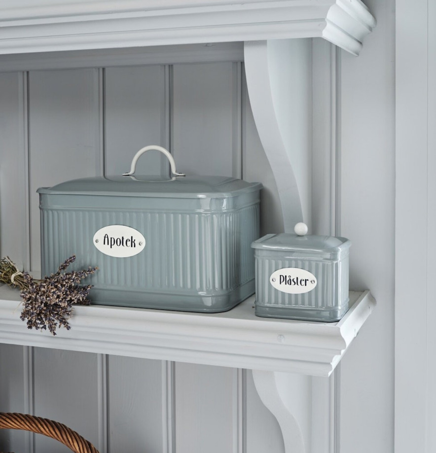 Plåtburk Hugo Apotek Grön Plåster Strömshaga Medicinskåp Plåtburkar Metallburkar