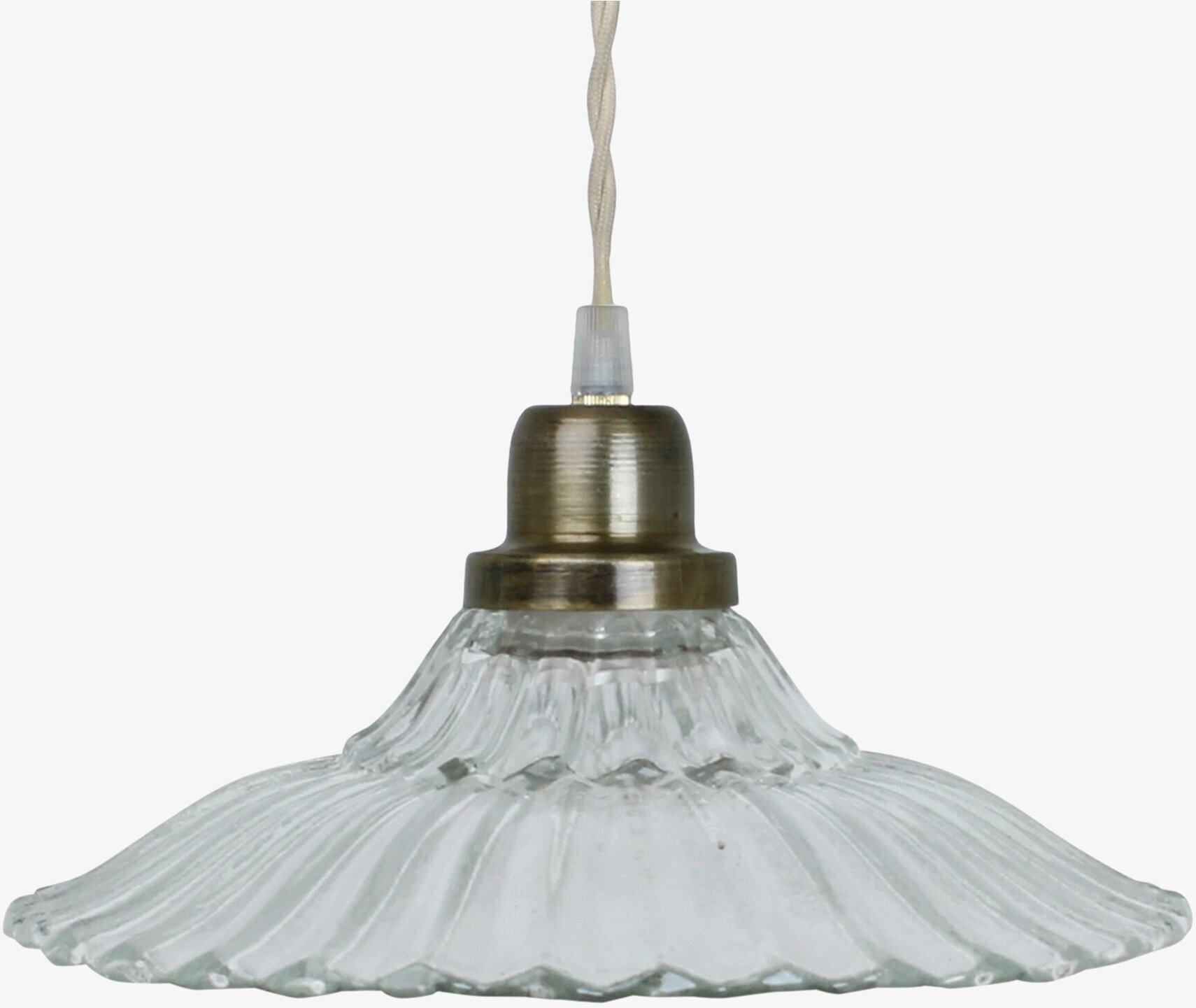 Taklampa Gunilla Bred Klar/Antik Mässing Strömshaga Lampor Taklampor Golvlampor Bordslampor LED-lampor Ledlampor Fönsterlampor Ljusslingor för dekoration