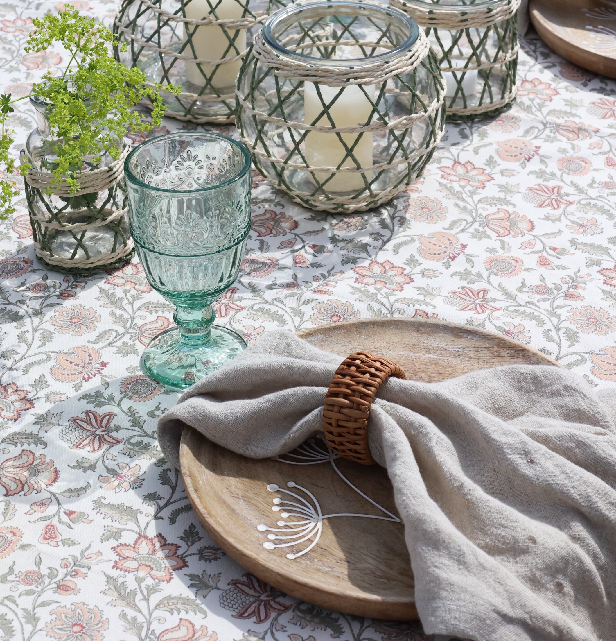 Bordsduk Med Blomsterprint AIX Chic Antique Bordsdukar & löpare bordslöpare