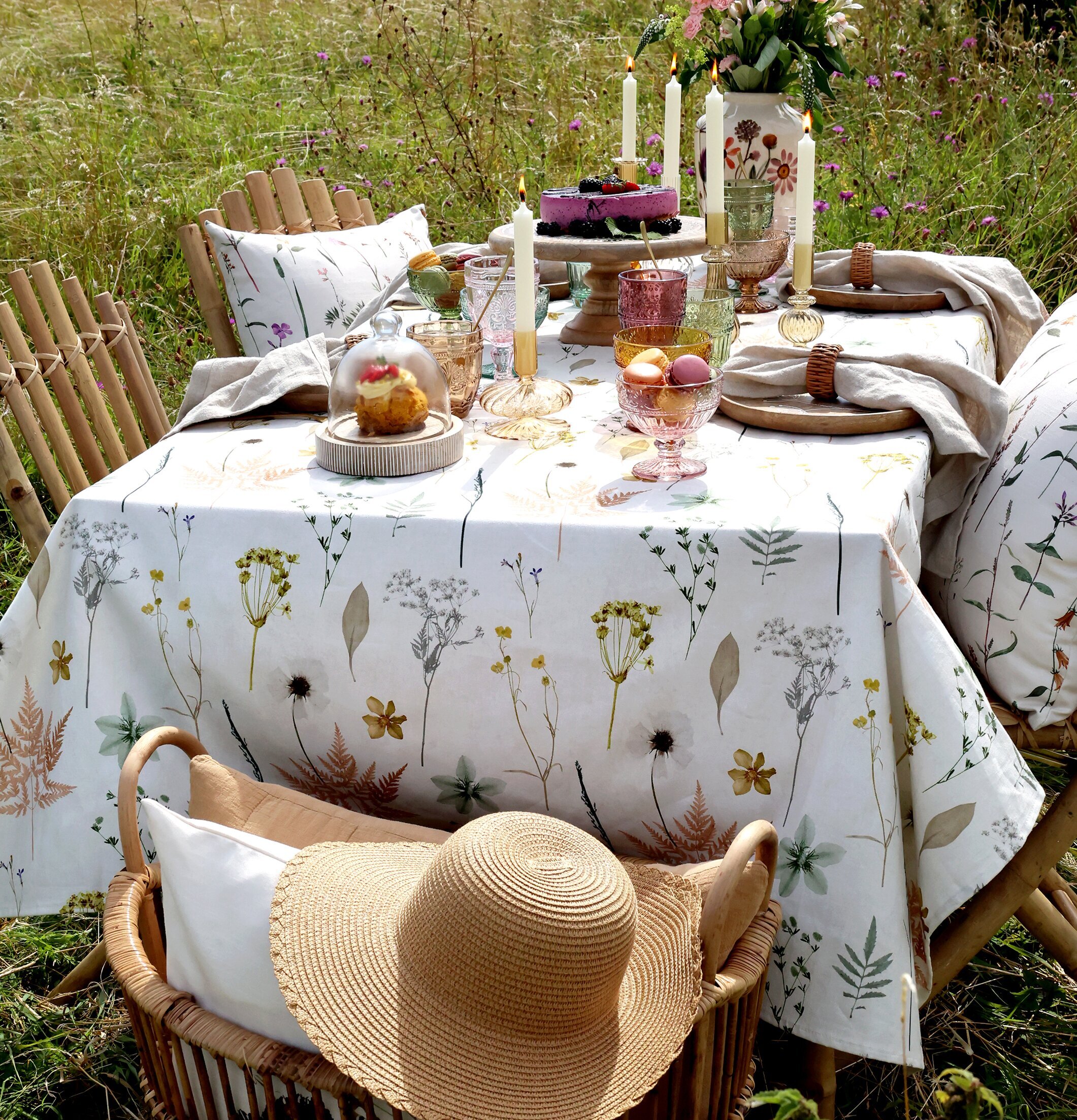 Bordsduk Blomsterprint Creme Chic Antique Bordsdukar & löpare bordslöpare