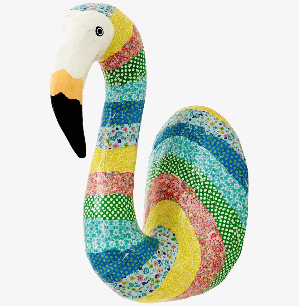Bild av färgglad flamingoskulptur med regnbågseffekt