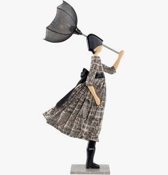 Foto av unik och konstnärlig bordslampa med figurdesign