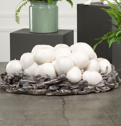 Bild av dekorativ ljusstake för 12 värmeljus i antik stil