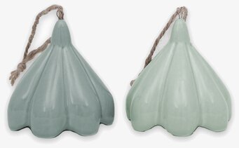 Bild av två dekorativa gröna klockor med unik design