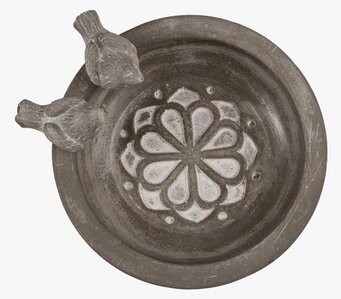 Bild av stilrent och konstnärligt fågelbad i trädgård