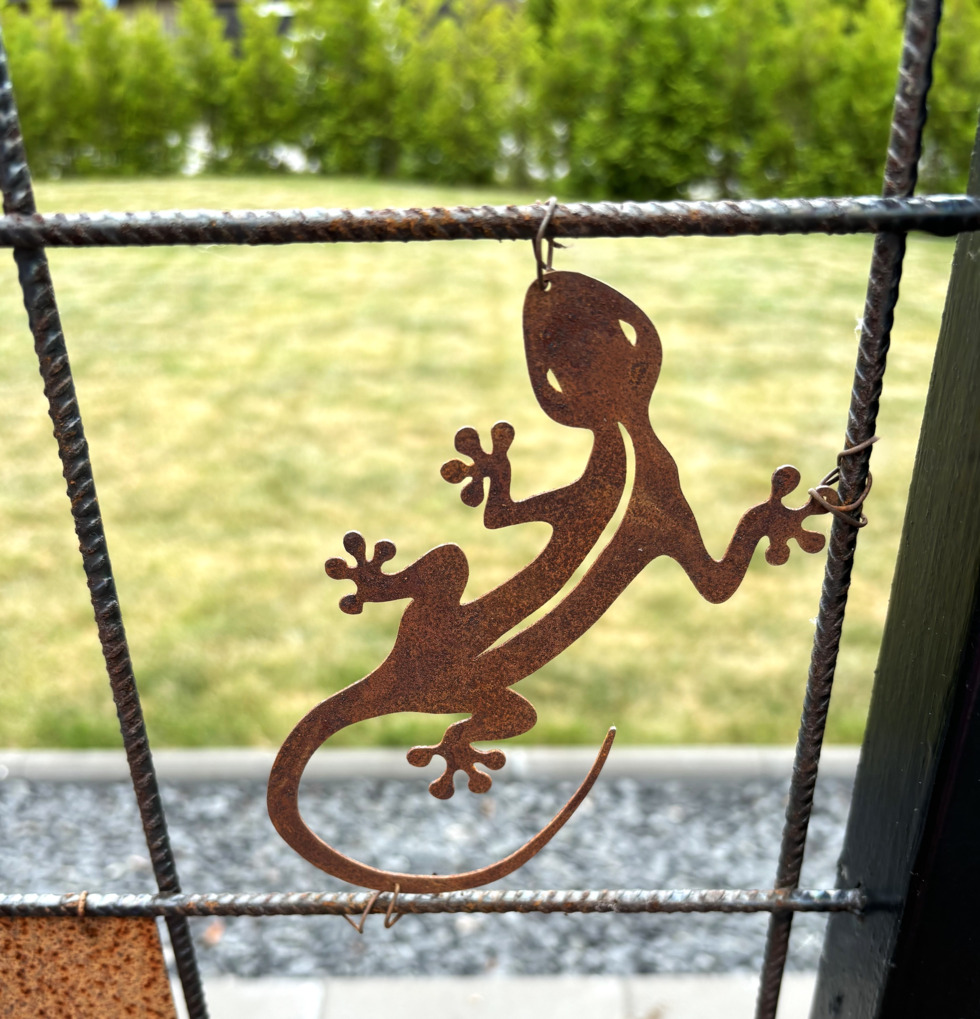 Figur Ödla till armeringsnät med ståltråd Lind Decoration Utomhusskyltar Skyltar för utomhusbruk