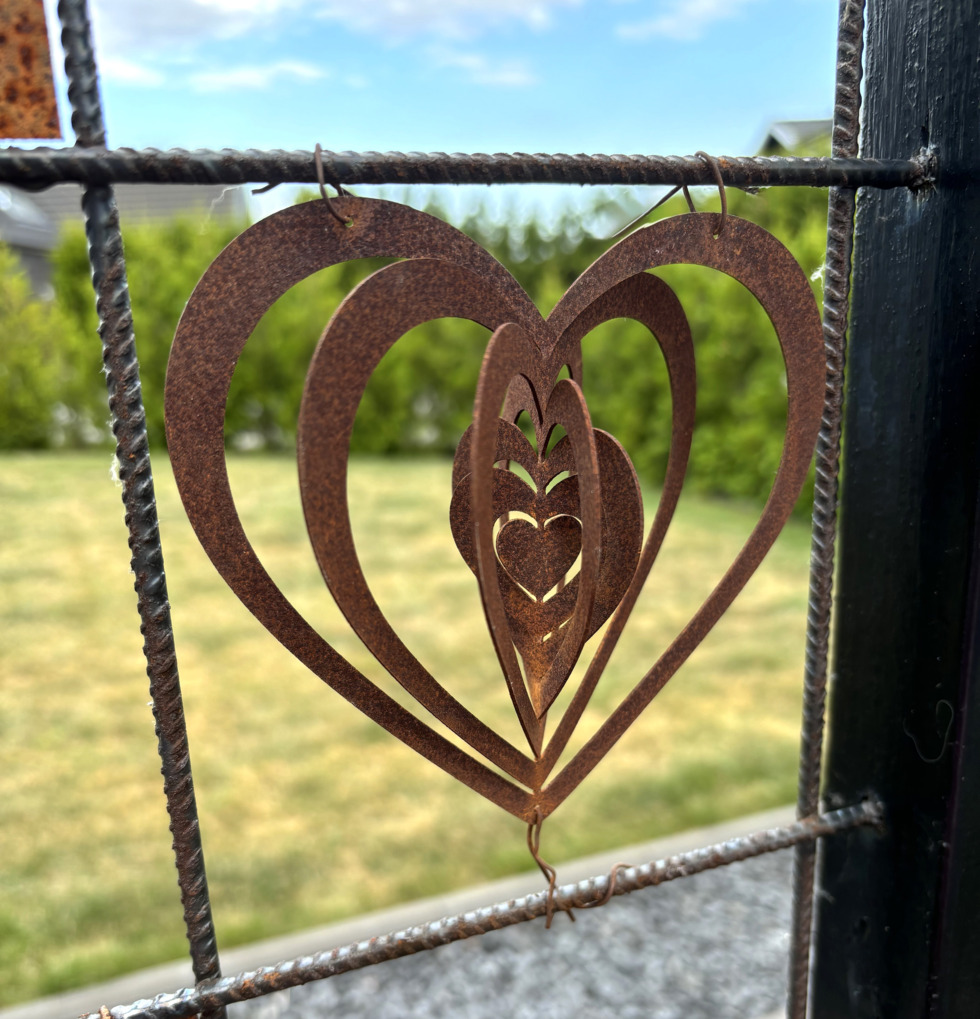 Skylt 3D Hjärta (armeringsnät) Lind Decoration Utomhusskyltar Skyltar för utomhusbruk