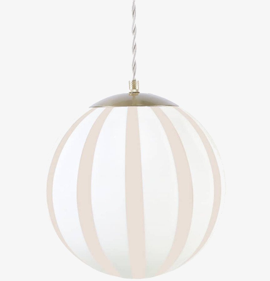 Taklampa Alba Opal Beige/Vit Stor Strömshaga Lampor Taklampor Golvlampor Bordslampor LED-lampor Ledlampor Fönsterlampor Ljusslingor för dekoration