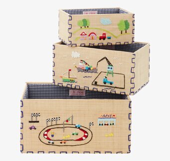 Bild av tre lekfulla förvaringskorgar för barnrum