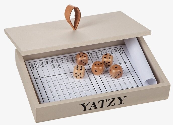 Yatzy Inkl Block/Tärningar från Different Design i trälåda