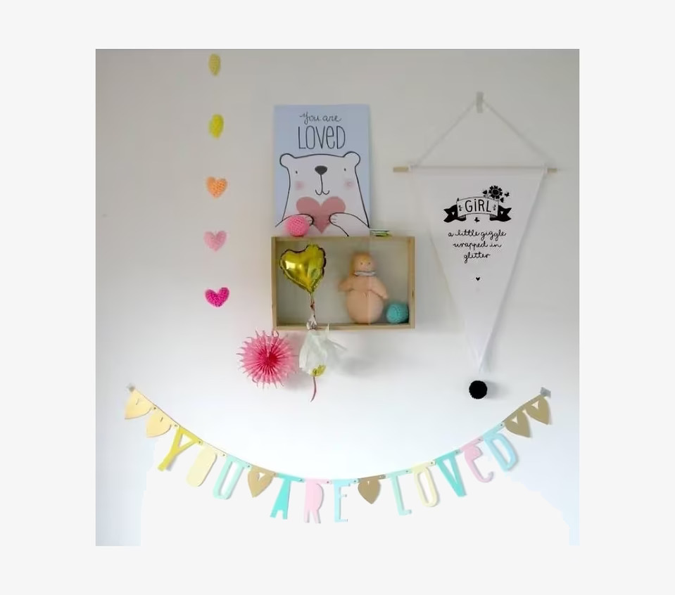 Banner Basics Silver från A Little Lovely Company i barnrum