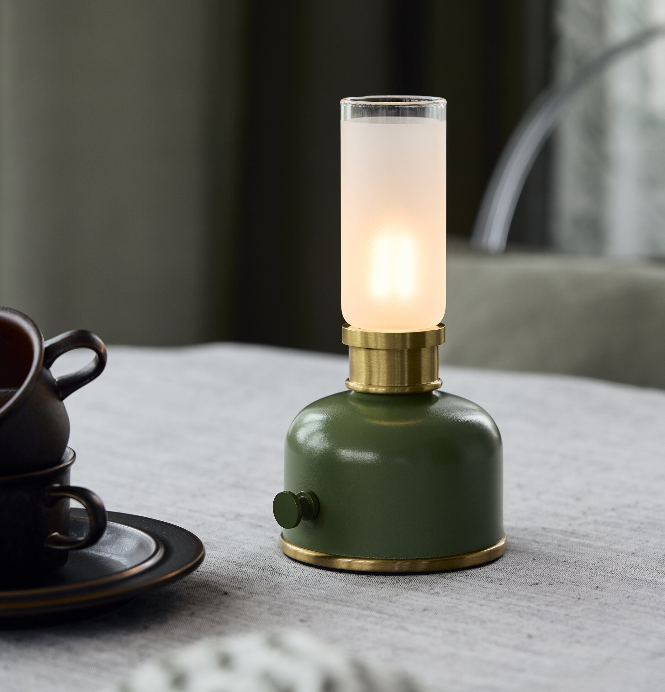 Bordslampa Grön/Mässing PR Home Lampor Taklampor Golvlampor Bordslampor LED-lampor Ledlampor Fönsterlampor Ljusslingor för dekoration