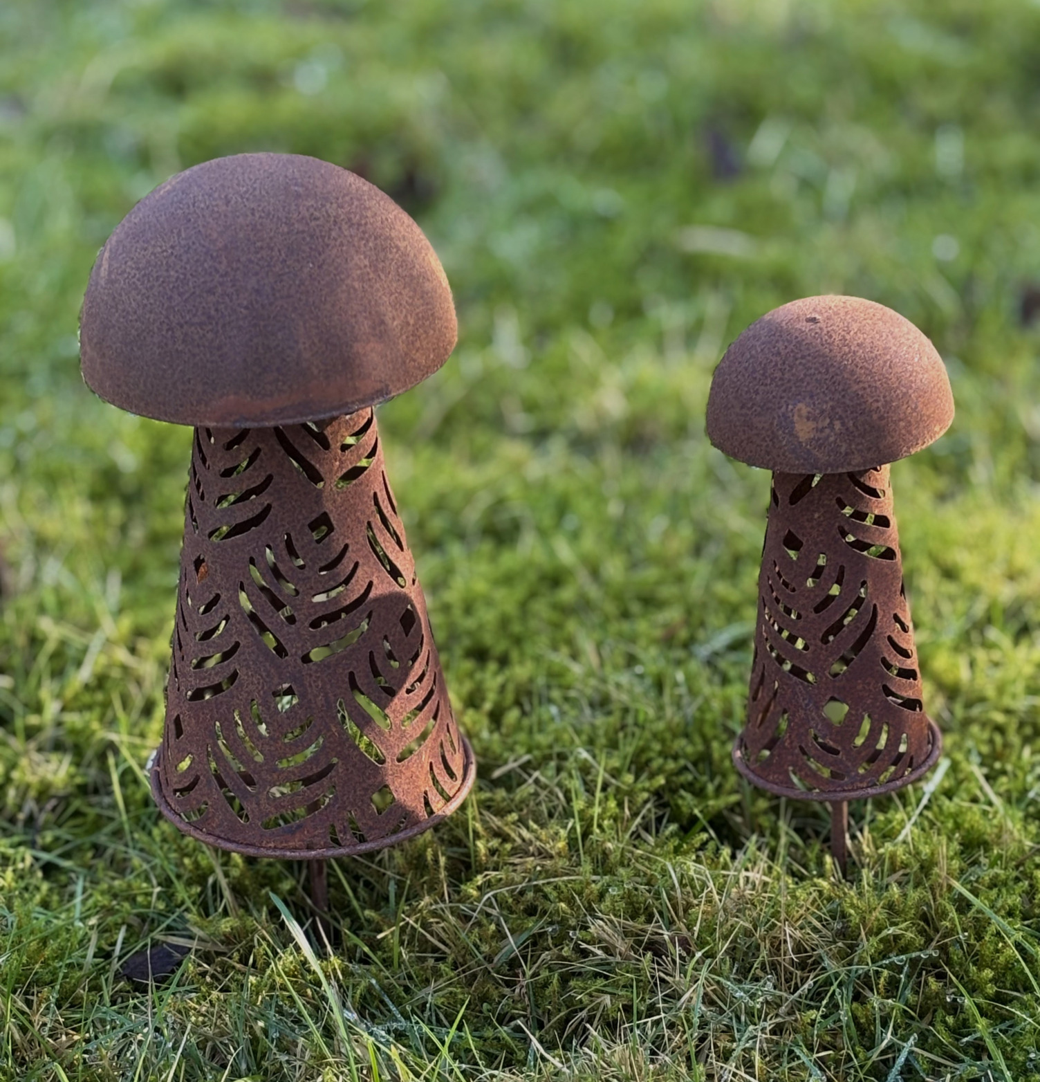 Svamp Med Dekor På Pinne Lind Decoration