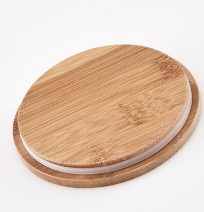 Bild på runt bambulock med silikonlist för förvaringsburk