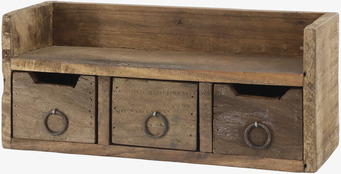 Bild på trähylla med tre lådor och rå finish för förvaring