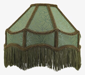 Bild på grön lampskärm med frans och dekorativa detaljer