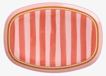 Bild av rektangulär tallrik med rosa och röda ränder
