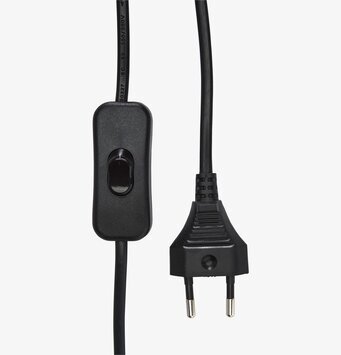 Bild på svart elkabel med strömbrytare och europeisk kontakt