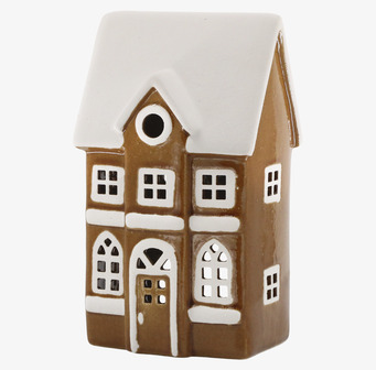 Bild av detaljrik ljuslykta i form av hus med vintertak