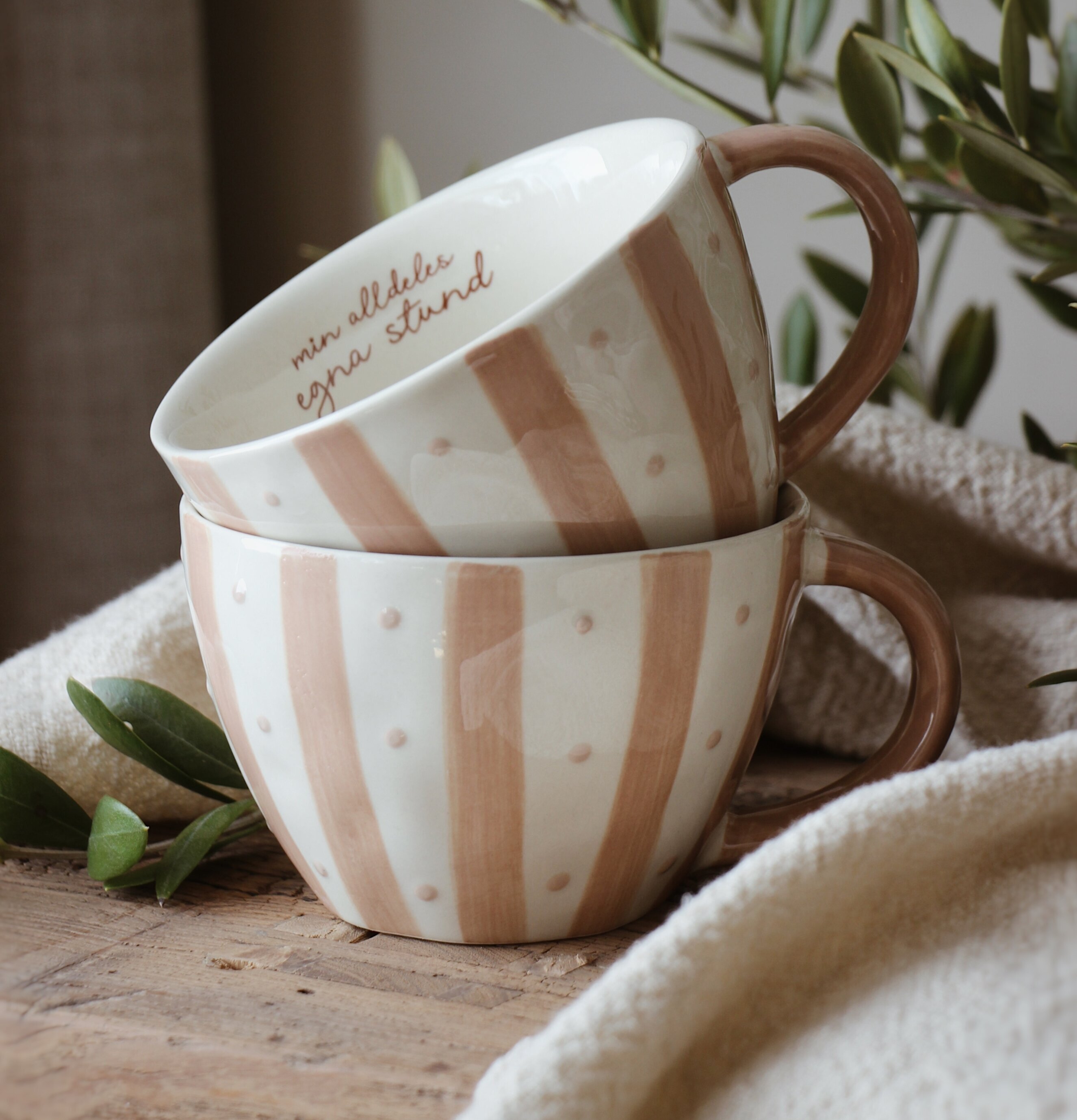 Mugg - Min Alldeles Egna Stund Majas Cottage Muggar/koppar i porslin, keramik, papper eller biologiskt material