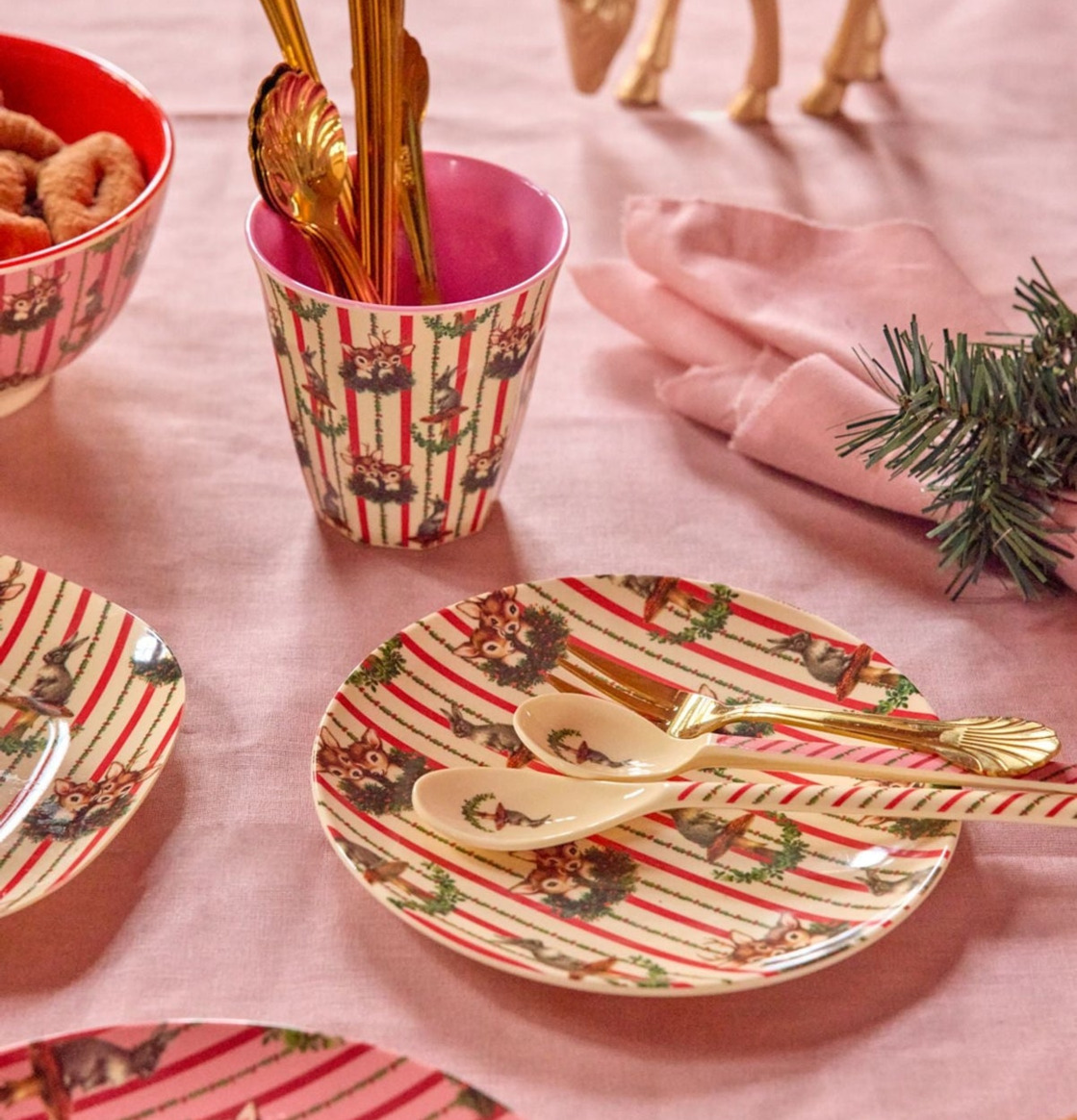 Desserttallrik Sweet Forest Print Rice Tallrikar Djupa tallrikar (ej skål) Desserttallrikar Assietter Barntallrikar Picknicktallrikar