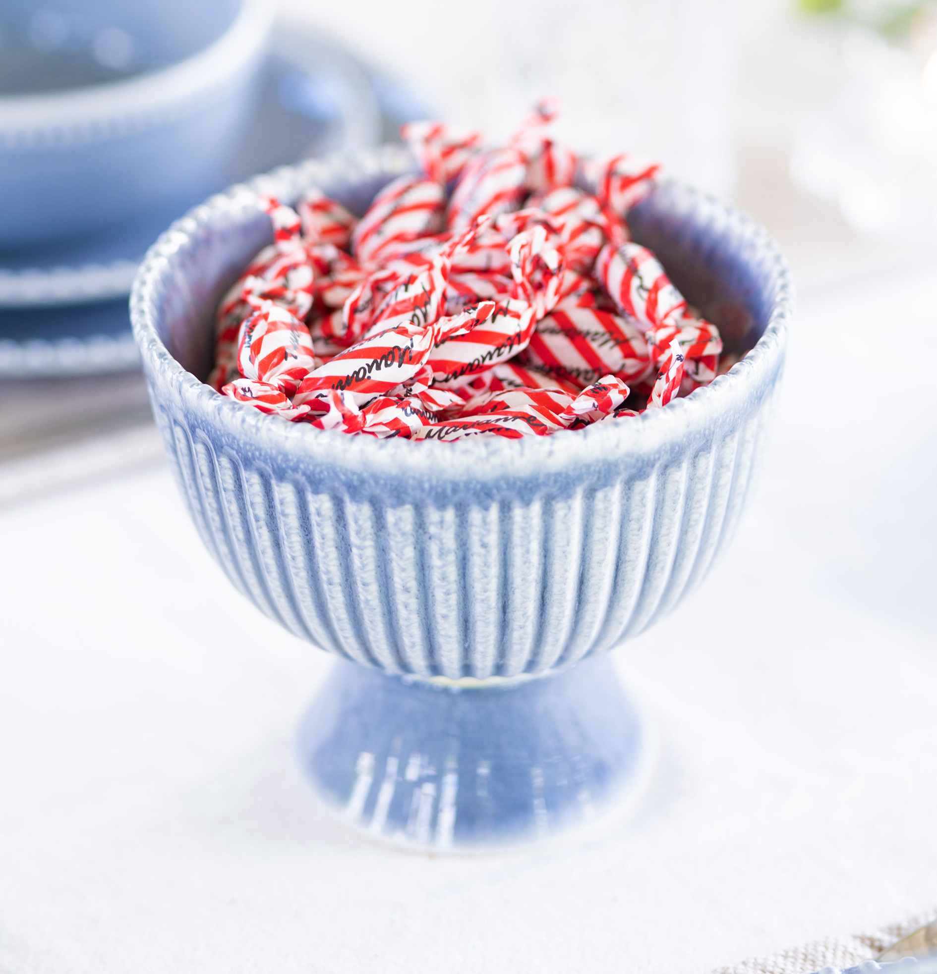 Skål på Fot Ellie Ocean A Lot Decoration Skålar att äta ur tilltugg Såskannor/Vispskål servering Matlådor