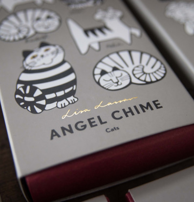 Bild av stilren kattförpackning med grafiska illustrationer