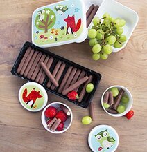 Foto av färgglad och praktisk matbox med djurmotiv