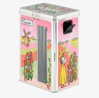 Bild på färgglad plåtburk för mjölförvaring med blommor