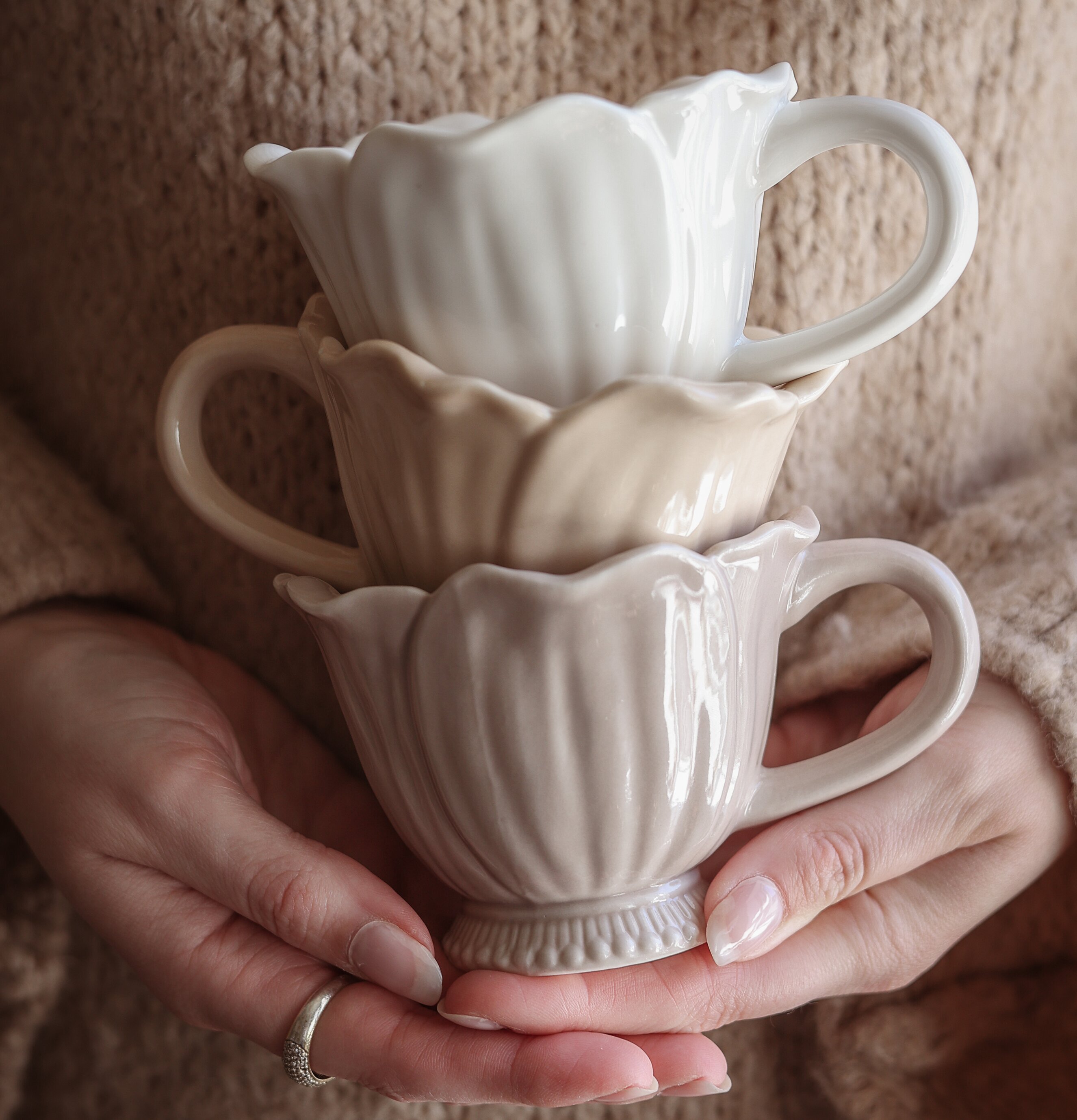 Majas Blomstra Mugg Cottage Muggar/koppar i porslin, keramik, papper eller biologiskt material organiskt ekologiskt Termomuggar utan