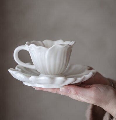 Majas Blomstra Mugg Cottage Muggar/koppar i porslin, keramik, papper eller biologiskt material organiskt ekologiskt Termomuggar utan