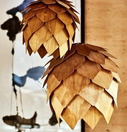 Lampa Cone Brun Olsson & Jensen Lampor Taklampor Golvlampor Bordslampor LED-lampor Ledlampor Fönsterlampor Ljusslingor för dekoration