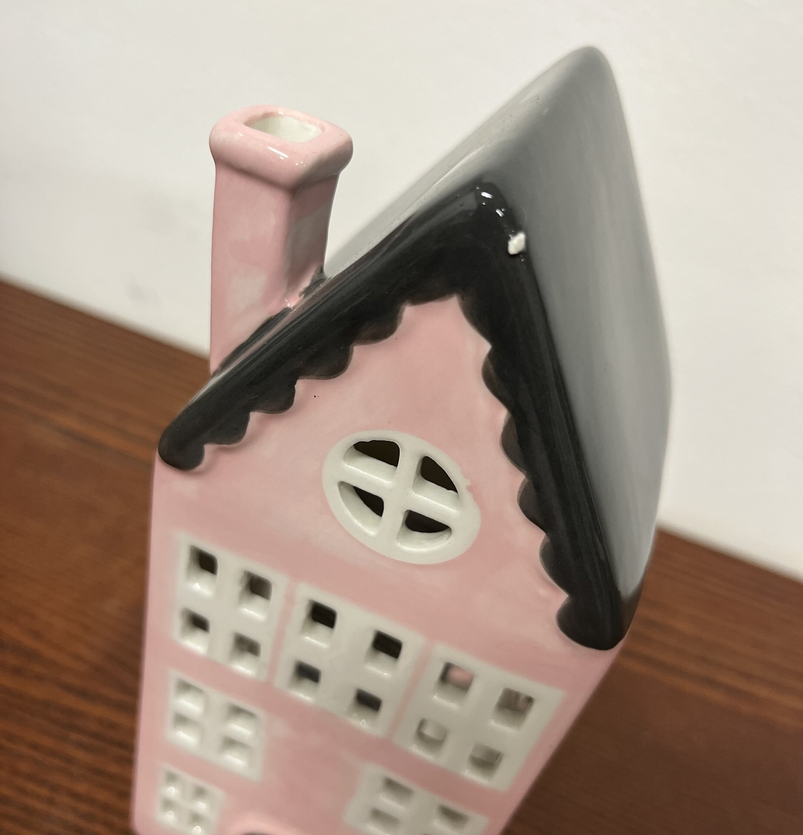 Ljuslykta Hus Rosa (fynd-id 1) 4Living