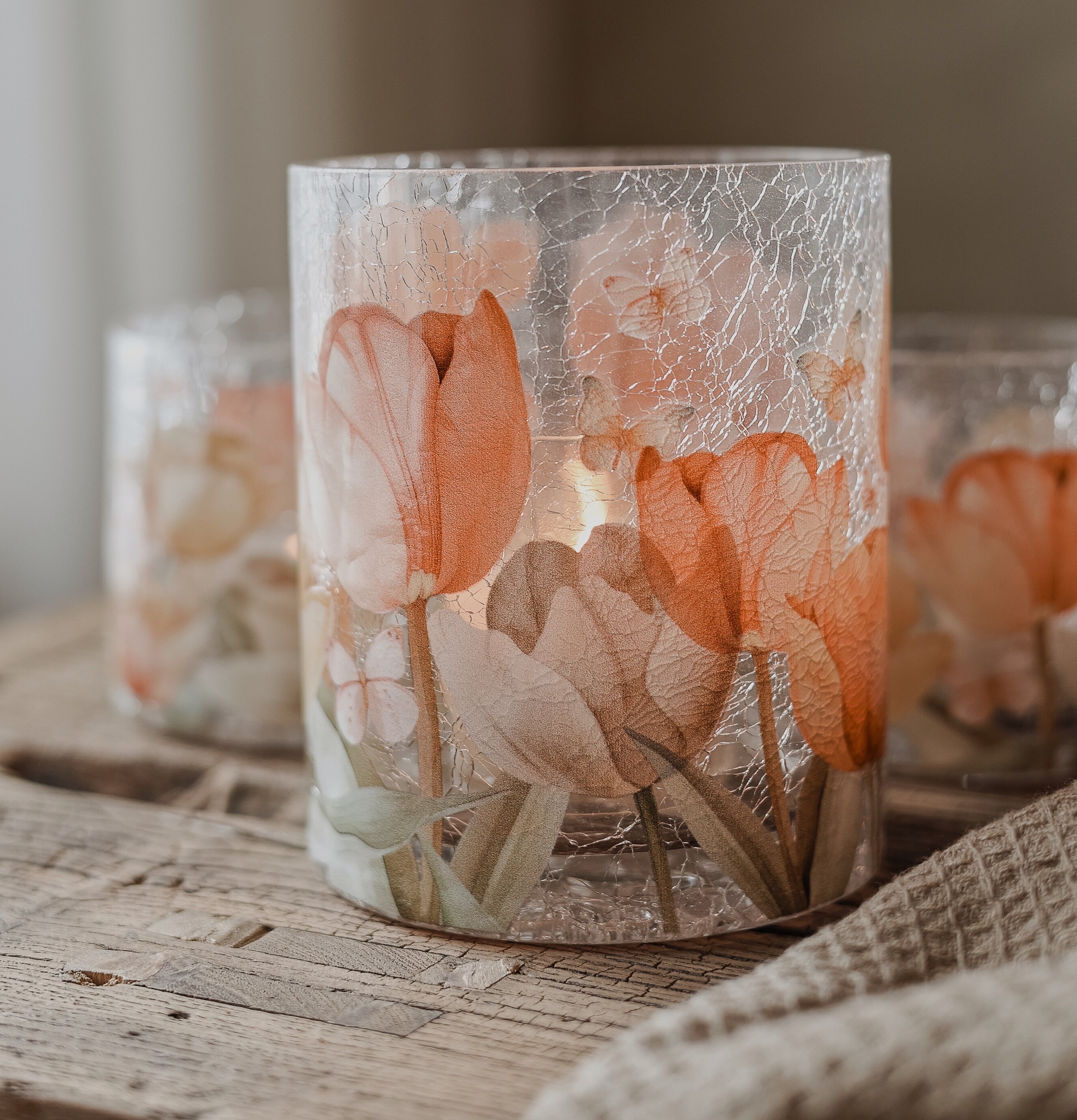 Ljuslykta Tulips 10x12cm Majas Cottage Lyktor Endless Light Ljuslyktor