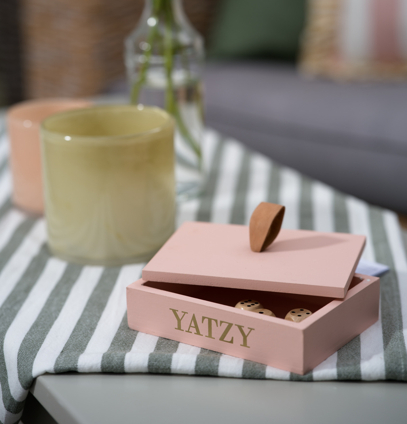 Trälåda Yatzy Different Design Brädspel Tre I Rad