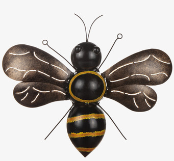 Foto: Väggdekoration humla i hamrad metallplåt stor