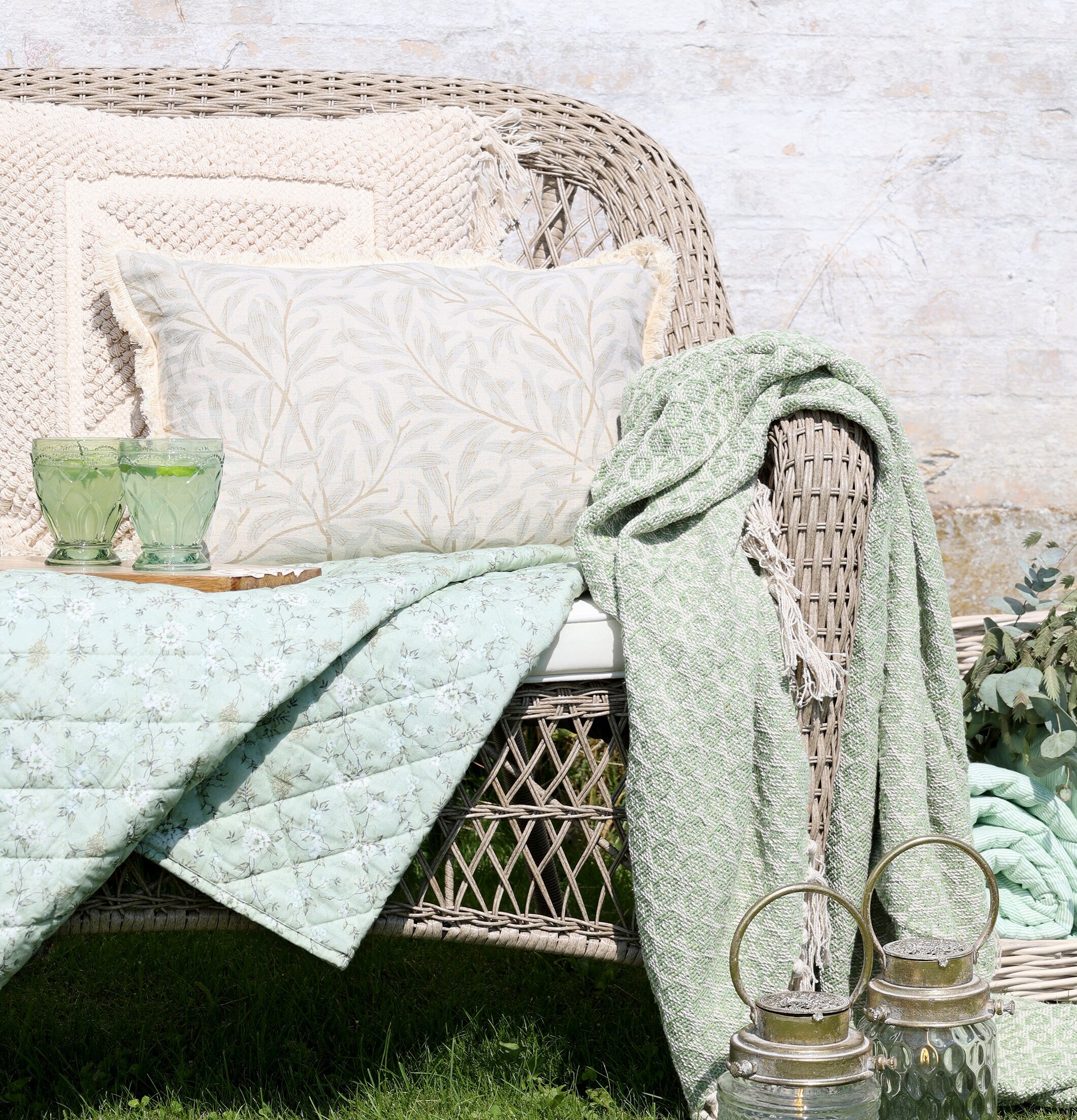 Boutique Pläd Blommor Grön/Creme Chic Antique Täcken, filtar, plädar och överkast Filtar Plädar Överkast