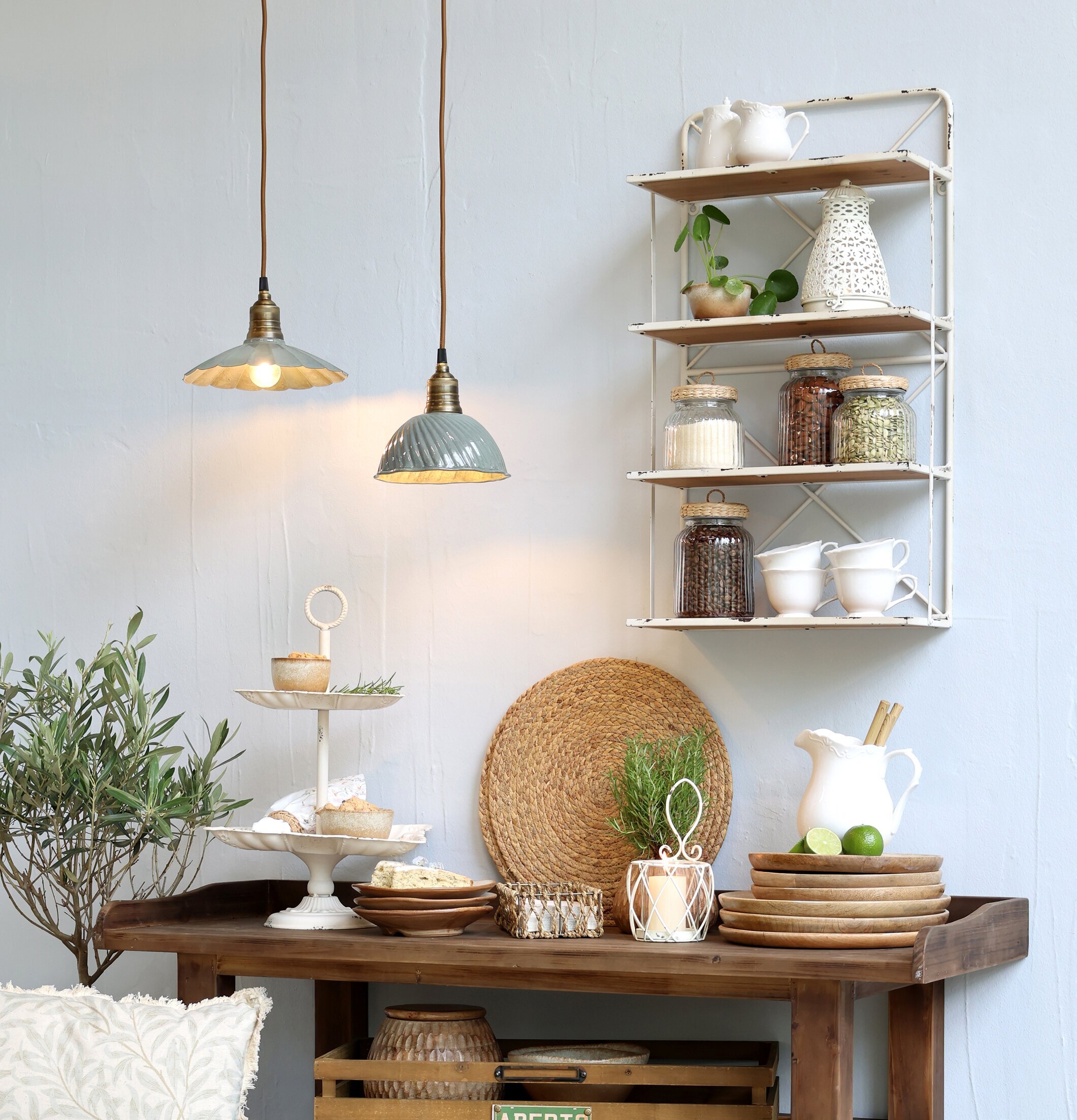 Fönsterlampa Lunel Opal Chic Antique Lampor Taklampor Golvlampor Bordslampor LED-lampor Ledlampor Fönsterlampor Ljusslingor för dekoration