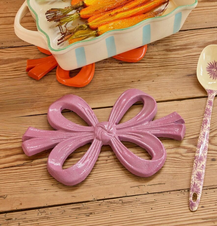 Grytunderlägg Rosett Lavender Rice Karottunderlägg