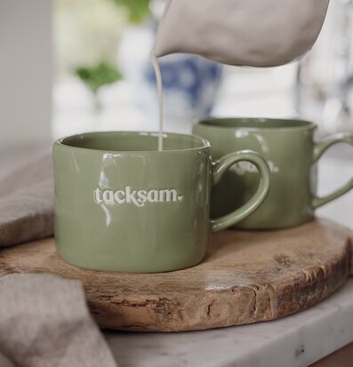 Mugg Tacksam - Majas Cottage Muggar/koppar i porslin, keramik, papper eller biologiskt material organiskt ekologiskt Termomuggar