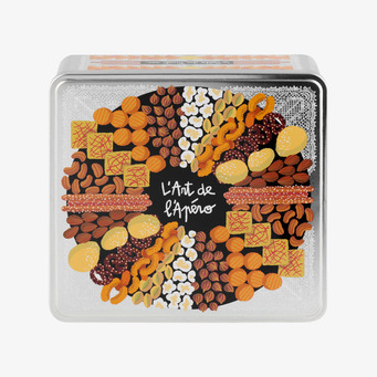 Foto: Plåtburk med hjärtmotiv och snacksillustrationer