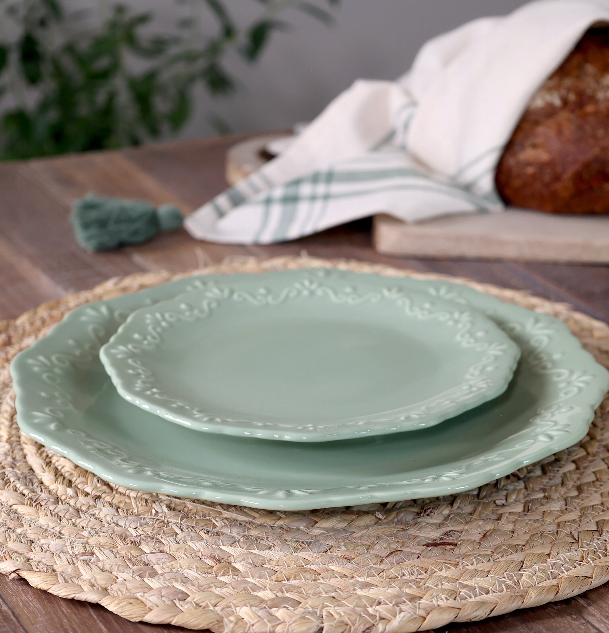 Provence Tallrik Verte Ø27cm Assiett Ø19cm Chic Antique Tallrikar Djupa tallrikar (ej skål) Desserttallrikar Assietter Barntallrikar