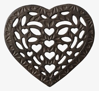 Foto: Hjärtformat grytunderlägg i mörkt gjutjärn