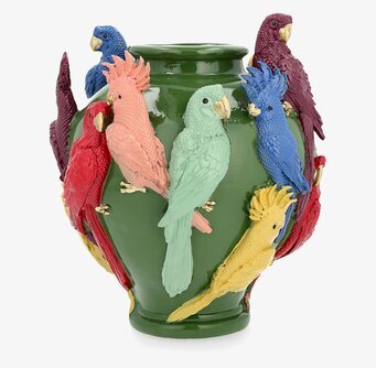 Foto: Mörkgrön vas med färgglada papegojor i relief